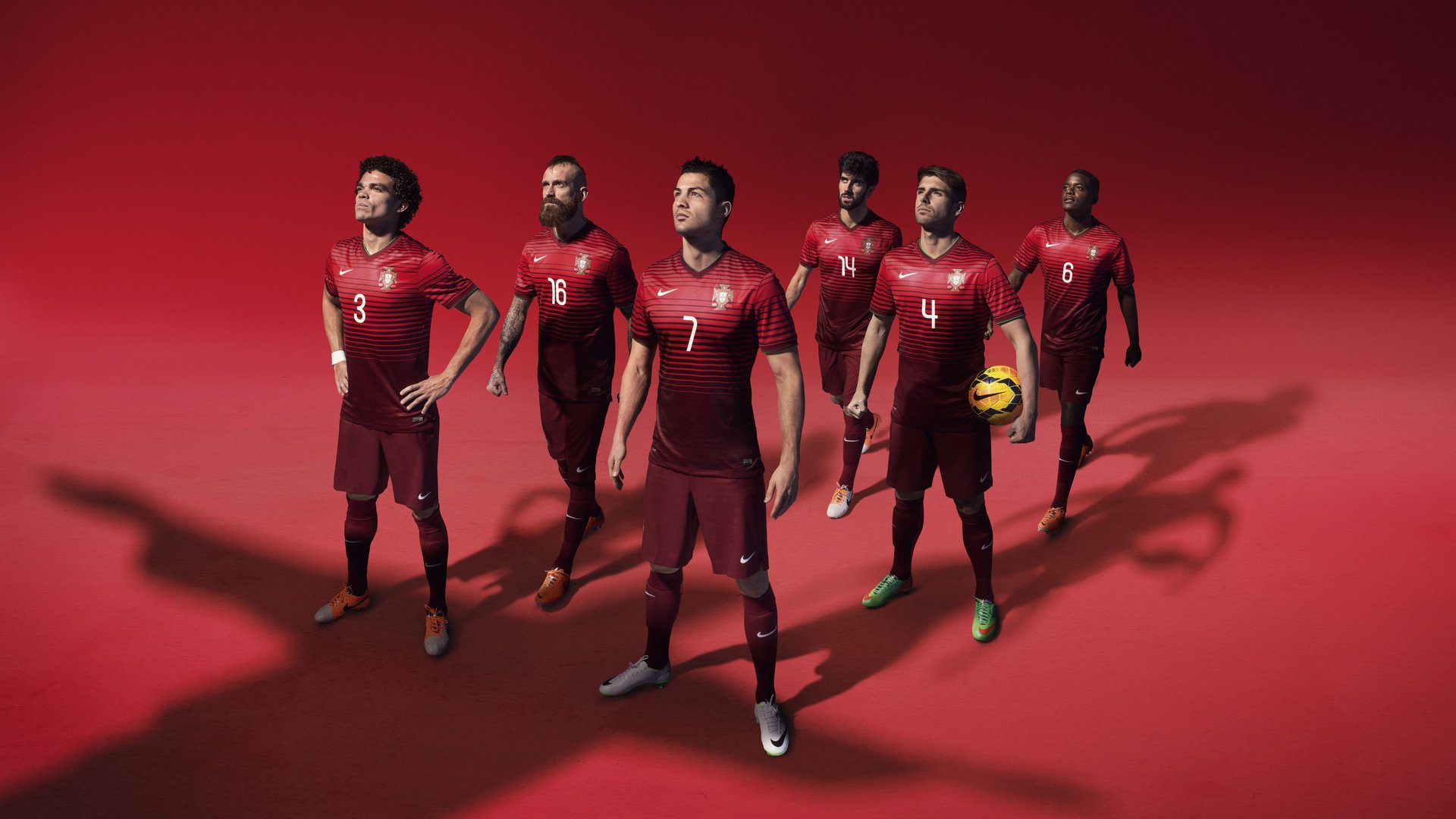 弗拉门戈中场多点支撑战术见效,弗拉门戈技巧